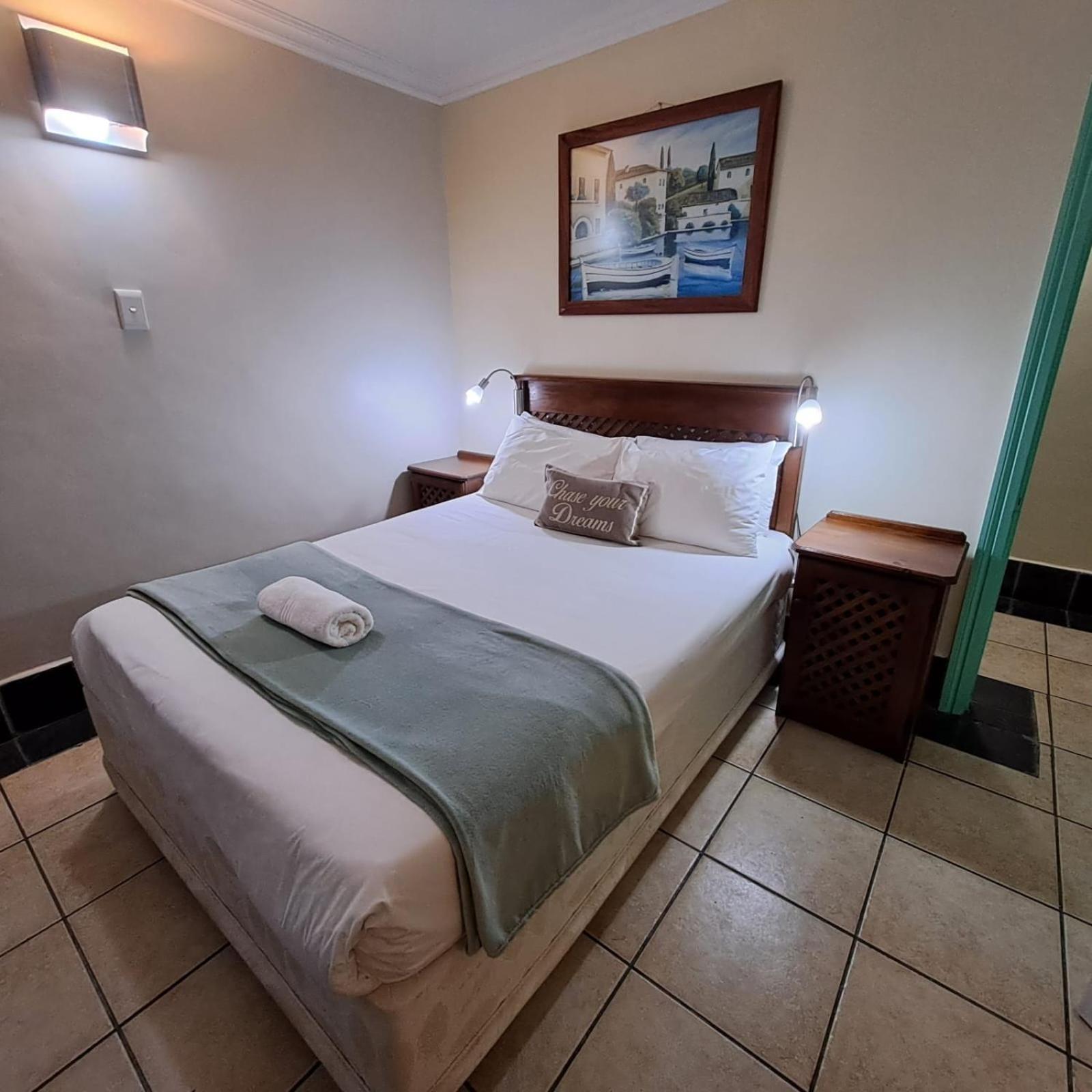 Green Door Guesthouse Моссел-Бей Номер фото