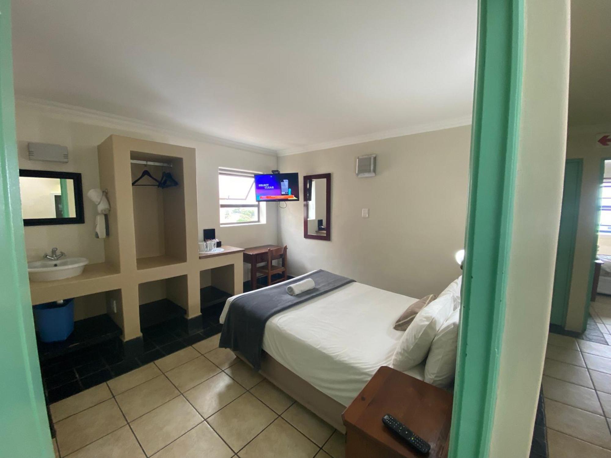 Green Door Guesthouse Моссел-Бей Номер фото