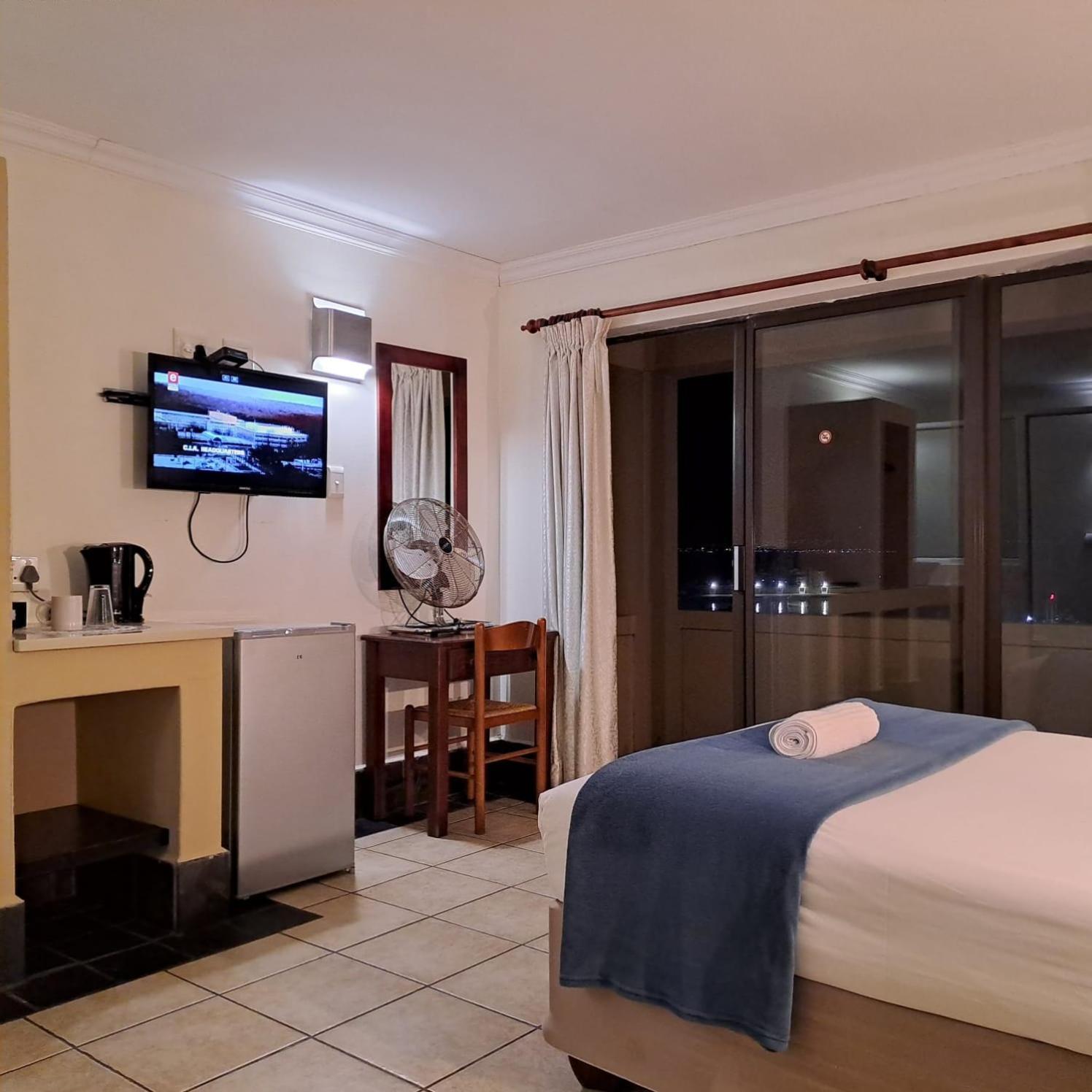 Green Door Guesthouse Моссел-Бей Номер фото